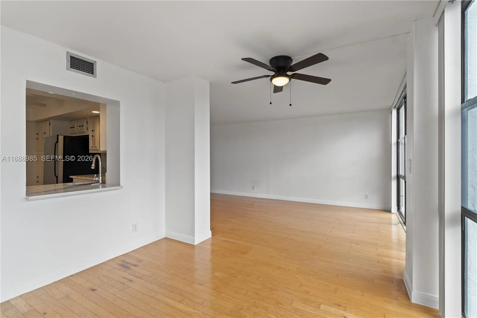 It’s perfect for use as a den.