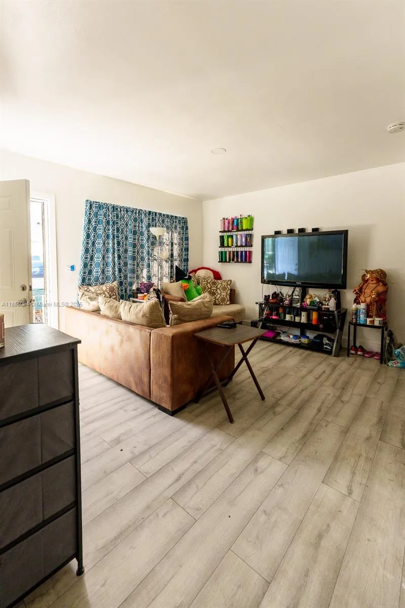 1737-1739 Nw 47th Ter, Miami, Florida 33142, Miami, Florida 33142, ,Residential Income,For Sale,1737-1739 Nw 47th Ter, Miami, Florida 33142,A11886094