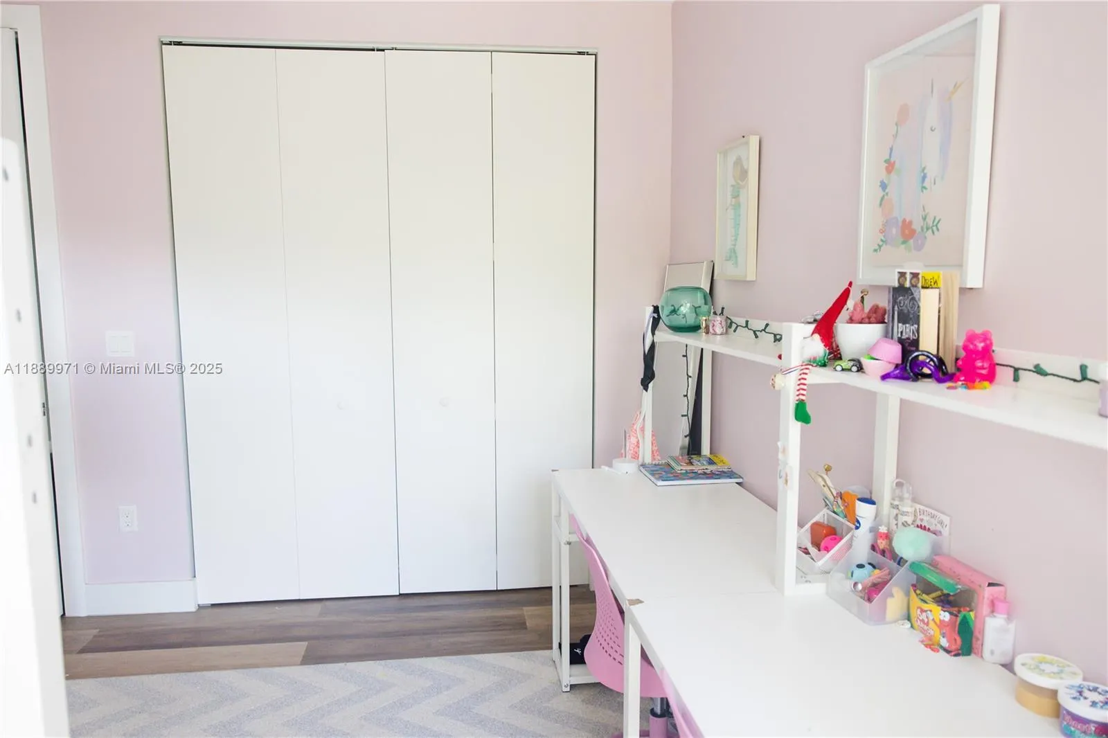 Miami, Florida 33143, 5 Bedrooms Bedrooms, ,3 BathroomsBathrooms,Residential Lease,For Rent,A11889971