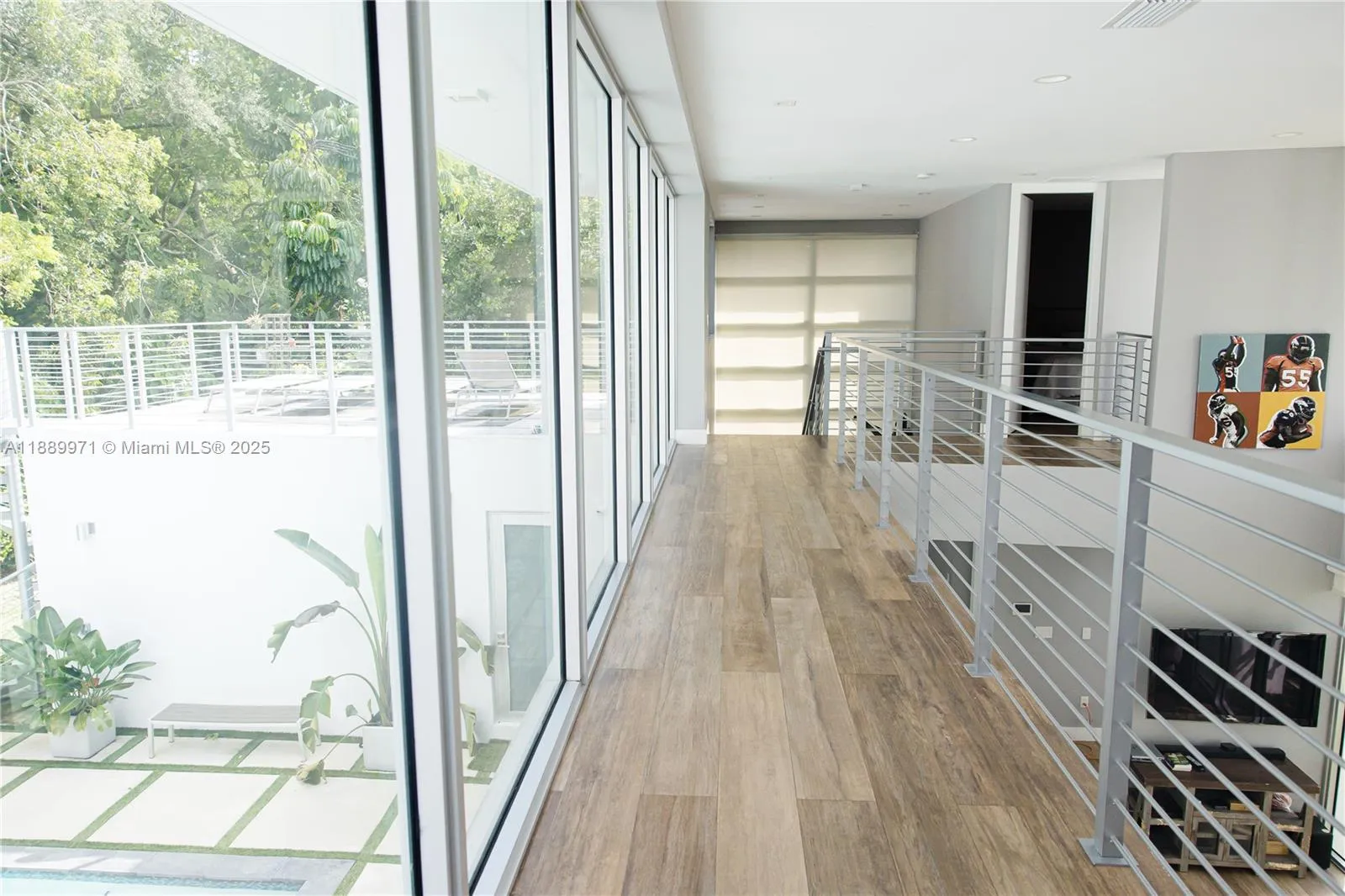 Miami, Florida 33143, 5 Bedrooms Bedrooms, ,3 BathroomsBathrooms,Residential Lease,For Rent,A11889971