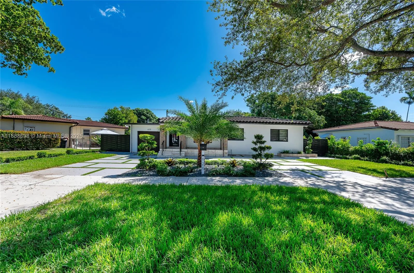 625 Miller Dr, Miami Springs, Florida 33166, Miami Springs, Florida 33166, 3 Bedrooms Bedrooms, ,2 BathroomsBathrooms,Residential,For Sale,625 Miller Dr, Miami Springs, Florida 33166,A11888698