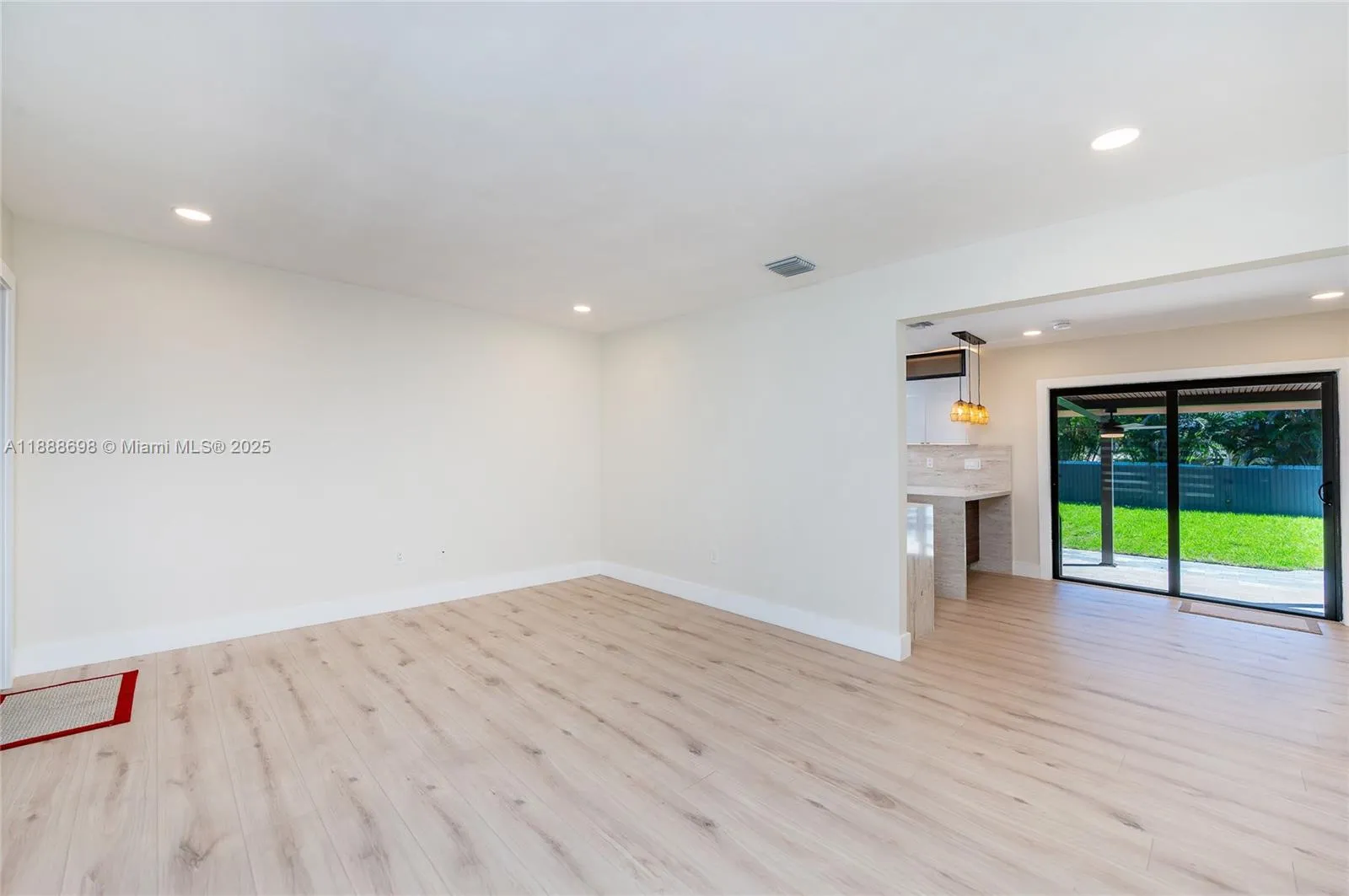 625 Miller Dr, Miami Springs, Florida 33166, Miami Springs, Florida 33166, 3 Bedrooms Bedrooms, ,2 BathroomsBathrooms,Residential,For Sale,625 Miller Dr, Miami Springs, Florida 33166,A11888698