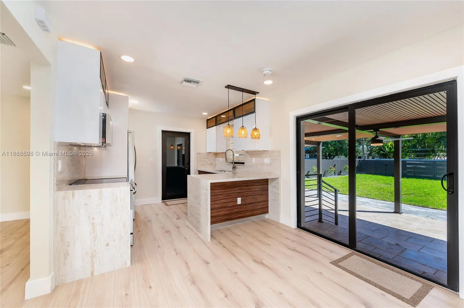 625 Miller Dr, Miami Springs, Florida 33166, Miami Springs, Florida 33166, 3 Bedrooms Bedrooms, ,2 BathroomsBathrooms,Residential,For Sale,625 Miller Dr, Miami Springs, Florida 33166,A11888698