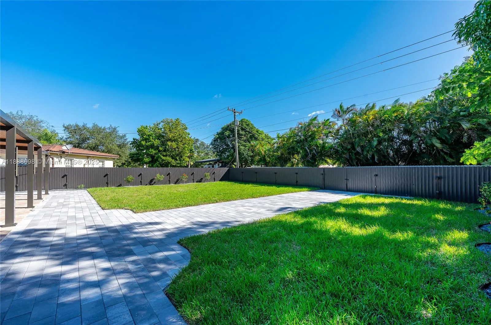 625 Miller Dr, Miami Springs, Florida 33166, Miami Springs, Florida 33166, 3 Bedrooms Bedrooms, ,2 BathroomsBathrooms,Residential,For Sale,625 Miller Dr, Miami Springs, Florida 33166,A11888698