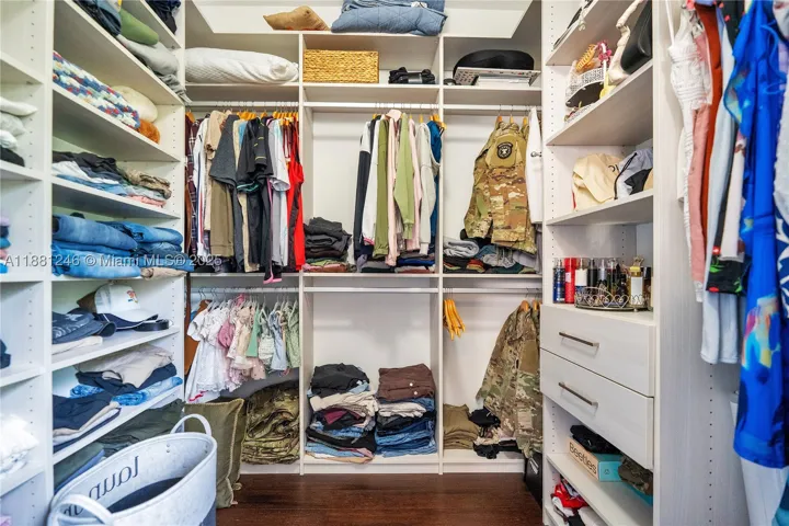 Closet
