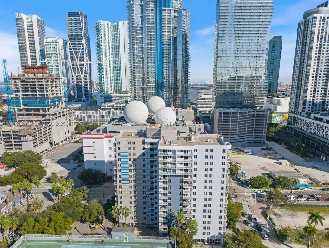 800 N Miami Ave E-209, Miami, Florida 33136, Miami, Florida 33136, 2 Bedrooms Bedrooms, ,2 BathroomsBathrooms,Residential,For Sale,800 N Miami Ave E-209, Miami, Florida 33136,A11890202
