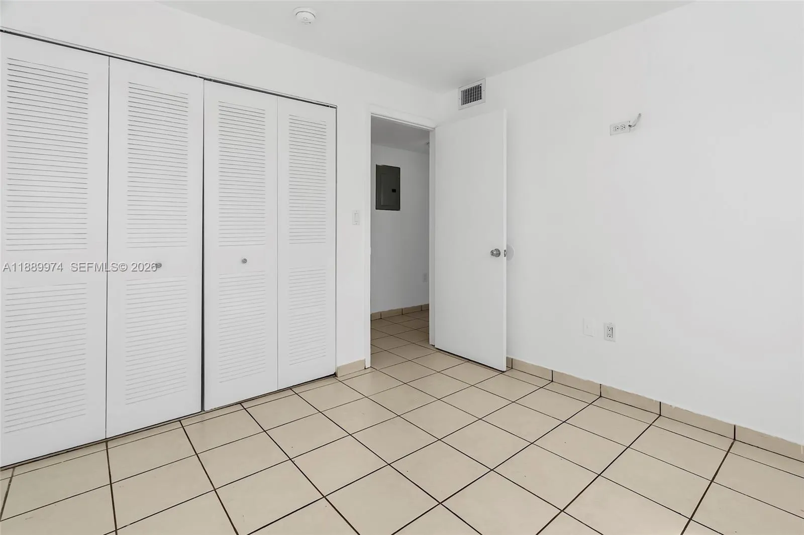 3945 Sw 89th Ave 201, Miami, Florida 33165, Miami, Florida 33165, 2 Bedrooms Bedrooms, ,1 BathroomBathrooms,Residential Lease,For Rent,3945 Sw 89th Ave 201, Miami, Florida 33165,A11889974