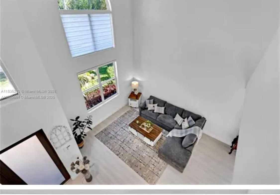 12071 Sw 1st St, Miami, Florida 33184, Miami, Florida 33184, 5 Bedrooms Bedrooms, ,3 BathroomsBathrooms,Residential,For Sale,12071 Sw 1st St, Miami, Florida 33184,A11889664