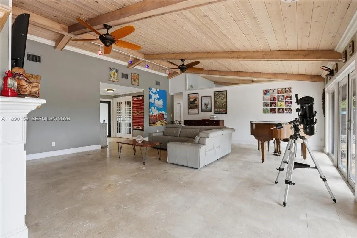 960 Bayberry Point Dr, Plantation, Florida 33324, Plantation, Florida 33324, 4 Bedrooms Bedrooms, ,3 BathroomsBathrooms,Residential Lease,For Rent,960 Bayberry Point Dr, Plantation, Florida 33324,A11890456