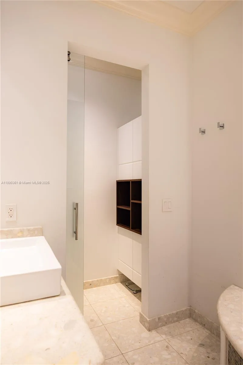 7120 Long Leaf Dr, Parkland, Florida 33076, Parkland, Florida 33076, 5 Bedrooms Bedrooms, ,3 BathroomsBathrooms,Residential,For Sale,7120 Long Leaf Dr, Parkland, Florida 33076,A11890361