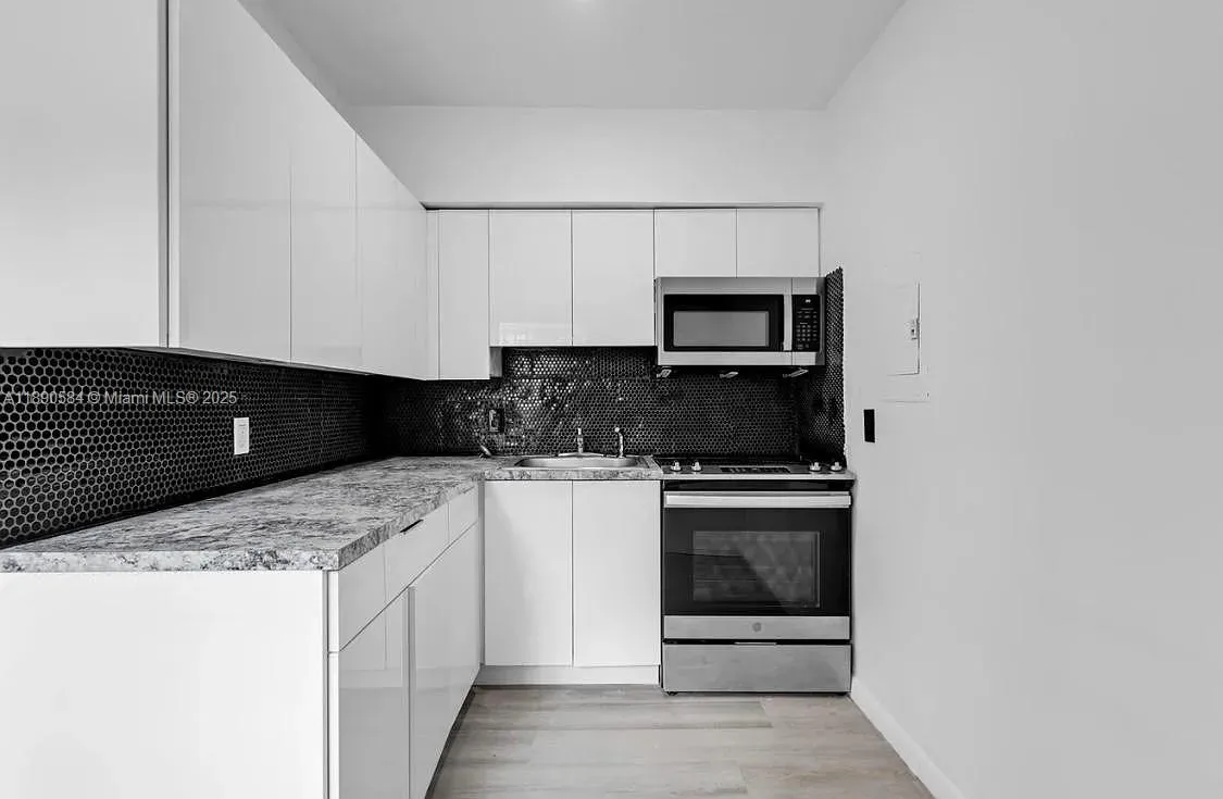 Miami, Florida 33150, Miami, Florida 33150, 2 Bedrooms Bedrooms, ,1 BathroomBathrooms,Residential Lease,For Rent, Miami, Florida 33150,A11890584