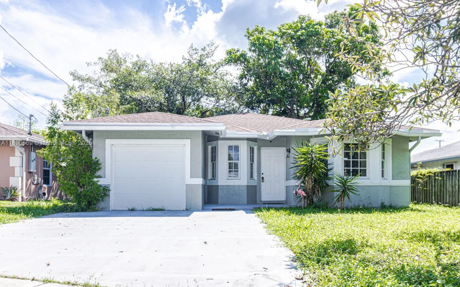 116 Nw 6th Ave #, Dania Beach, Florida 33004, Dania Beach, Florida 33004, 3 Bedrooms Bedrooms, ,2 BathroomsBathrooms,Residential Lease,For Rent,116 Nw 6th Ave #, Dania Beach, Florida 33004,A11890669
