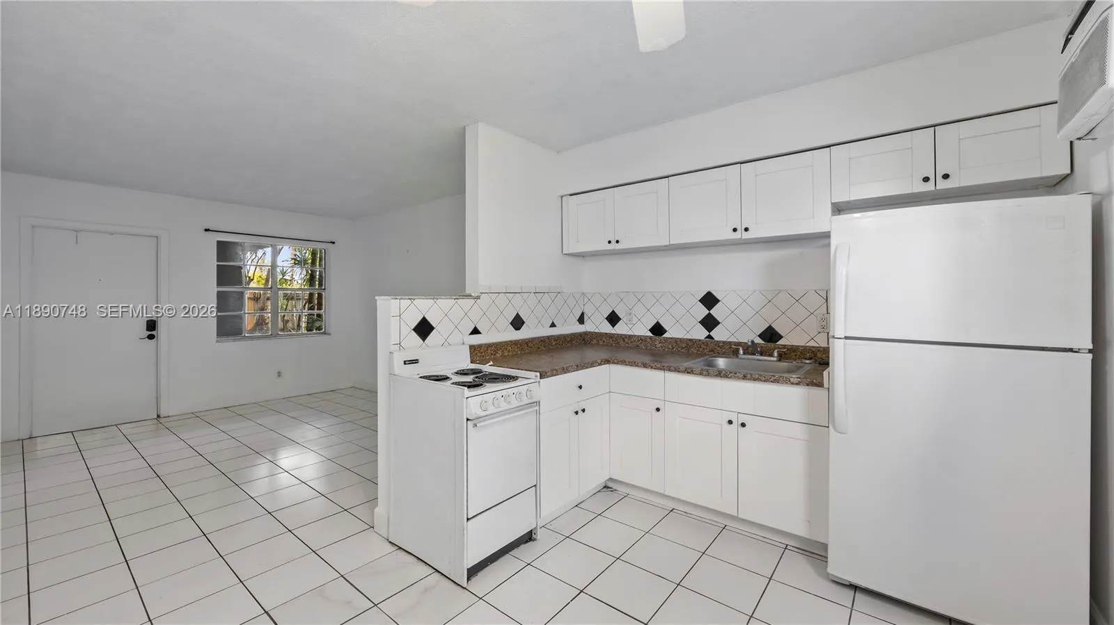 400 Se 31st St 3, Fort Lauderdale, Florida 33316, Fort Lauderdale, Florida 33316, 1 Bedroom Bedrooms, ,1 BathroomBathrooms,Residential Lease,For Rent,400 Se 31st St 3, Fort Lauderdale, Florida 33316,A11890748
