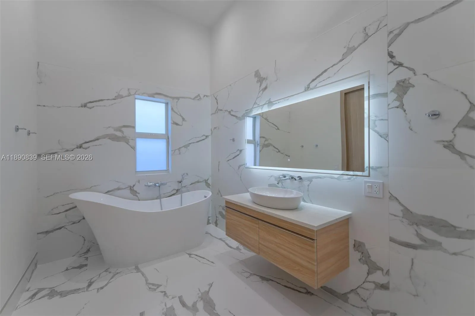 635 Sw 9th St, Hallandale Beach, Florida 33009, Hallandale Beach, Florida 33009, 5 Bedrooms Bedrooms, ,3 BathroomsBathrooms,Residential,For Sale,635 Sw 9th St, Hallandale Beach, Florida 33009,A11890839