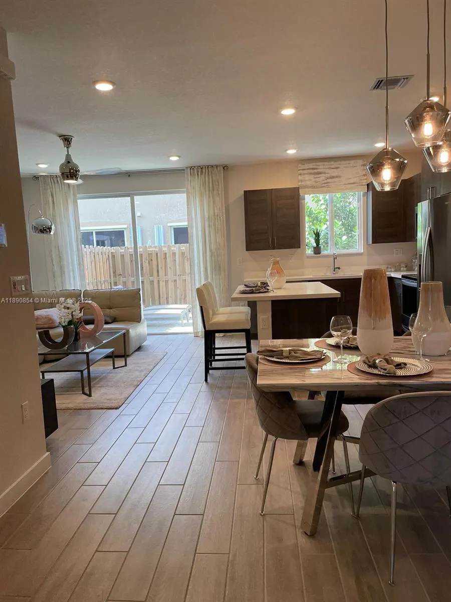 2423 Se 11th St, Homestead, Florida 33035, Homestead, Florida 33035, 4 Bedrooms Bedrooms, ,3 BathroomsBathrooms,Residential,For Sale,2423 Se 11th St, Homestead, Florida 33035,A11890854 2423 Se 11th St, Homestead, Florida 33035, Homestead, Florida 33035, 4 Bedrooms Bedrooms, ,3 BathroomsBathrooms,Residential,For Sale,2423 Se 11th St, Homestead, Florida 33035,A11890854