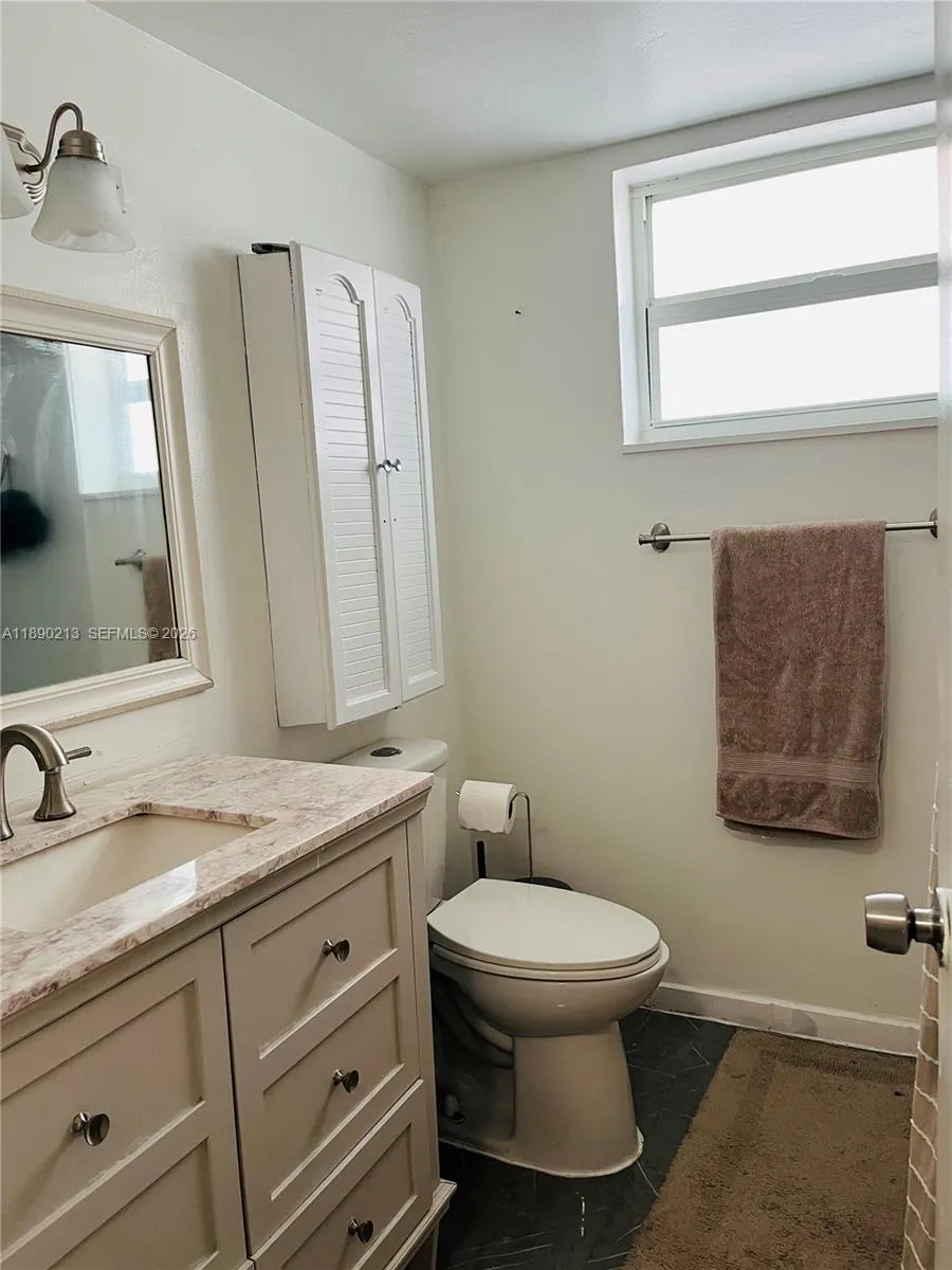 19001 Ne 14th Ave 107, Miami, Florida 33179, Miami, Florida 33179, 1 Bedroom Bedrooms, ,1 BathroomBathrooms,Residential,For Sale,19001 Ne 14th Ave 107, Miami, Florida 33179,A11890213