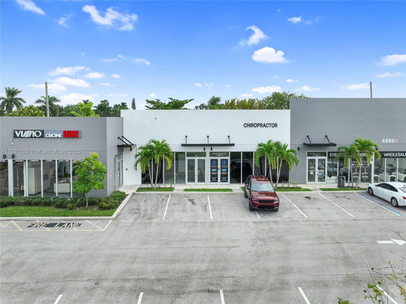 4250 W Hallandale Beach Blvd, Pembroke Park, Flori, Pembroke Park, Florida 33023, ,Commercial Sale,For Sale,4250 W Hallandale Beach Blvd, Pembroke Park, Flori,A11891286