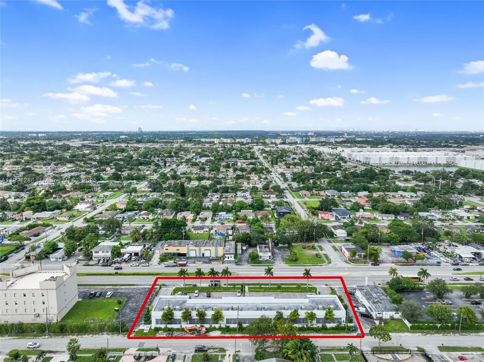 4250 W Hallandale Beach Blvd, Pembroke Park, Flori, Pembroke Park, Florida 33023, ,Commercial Sale,For Sale,4250 W Hallandale Beach Blvd, Pembroke Park, Flori,A11891286