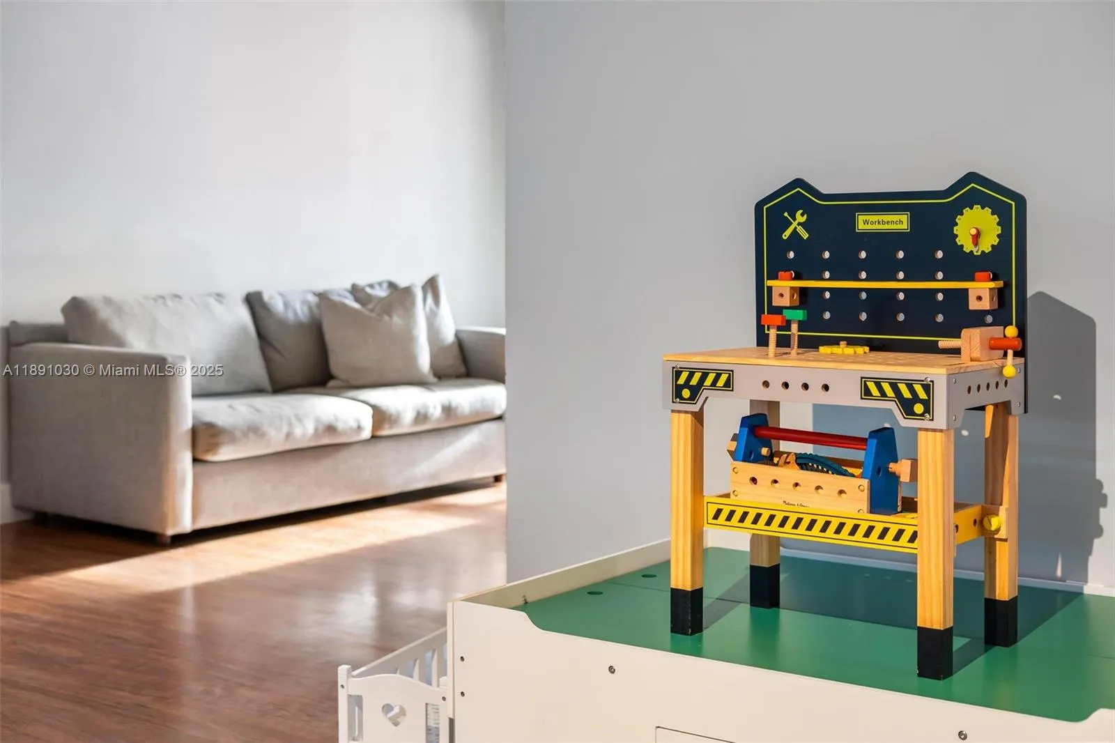 1651 Sw 13th Ave Na, Miami, Florida 33145, Miami, Florida 33145, 5 Bedrooms Bedrooms, ,5 BathroomsBathrooms,Residential Lease,For Rent,1651 Sw 13th Ave Na, Miami, Florida 33145,A11891030