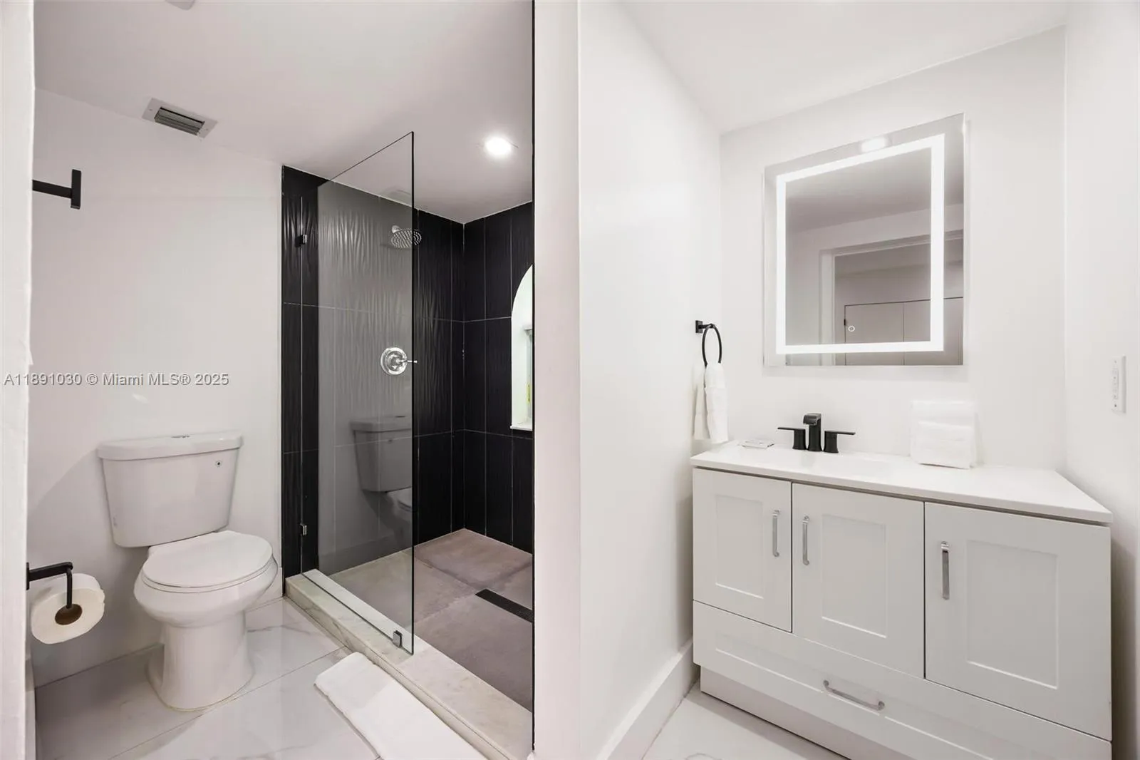 1651 Sw 13th Ave Na, Miami, Florida 33145, Miami, Florida 33145, 5 Bedrooms Bedrooms, ,5 BathroomsBathrooms,Residential Lease,For Rent,1651 Sw 13th Ave Na, Miami, Florida 33145,A11891030