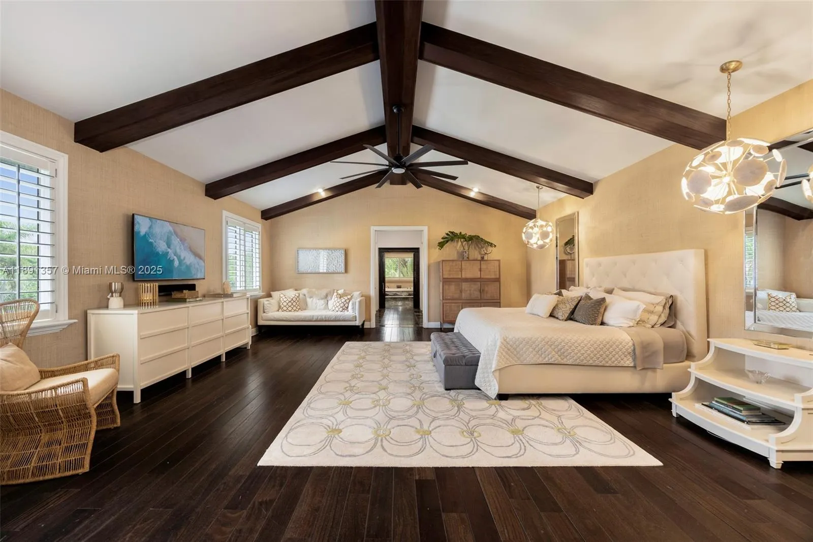 14200 Farmer Rd, Palmetto Bay, Florida 33158, Palmetto Bay, Florida 33158, 7 Bedrooms Bedrooms, ,8 BathroomsBathrooms,Residential Lease,For Rent,14200 Farmer Rd, Palmetto Bay, Florida 33158,A11891357