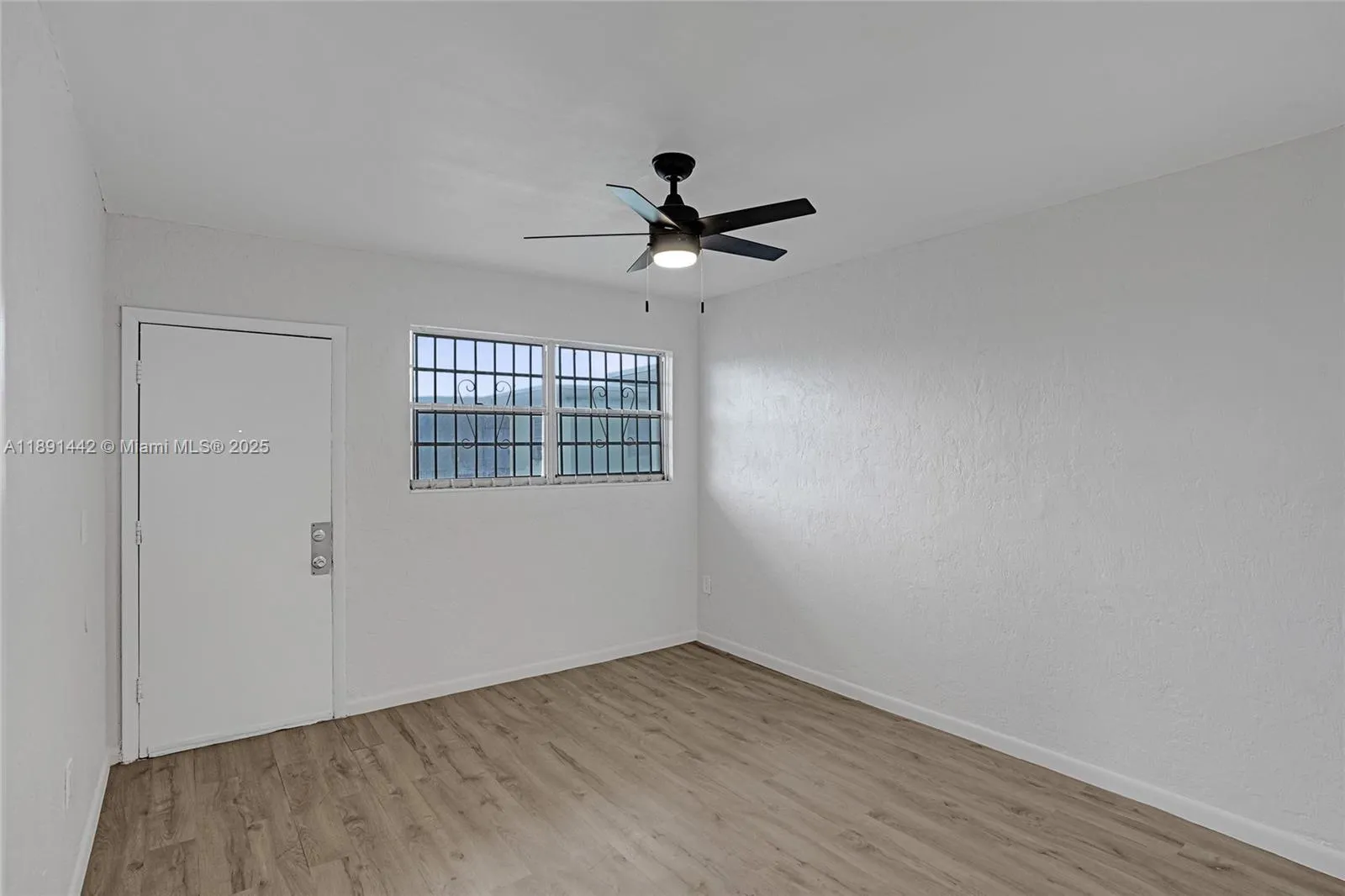 14100 Nw 24th Ct 302, Opa Locka, Florida 33054, Opa Locka, Florida 33054, 2 Bedrooms Bedrooms, ,1 BathroomBathrooms,Residential Lease,For Rent,14100 Nw 24th Ct 302, Opa Locka, Florida 33054,A11891442