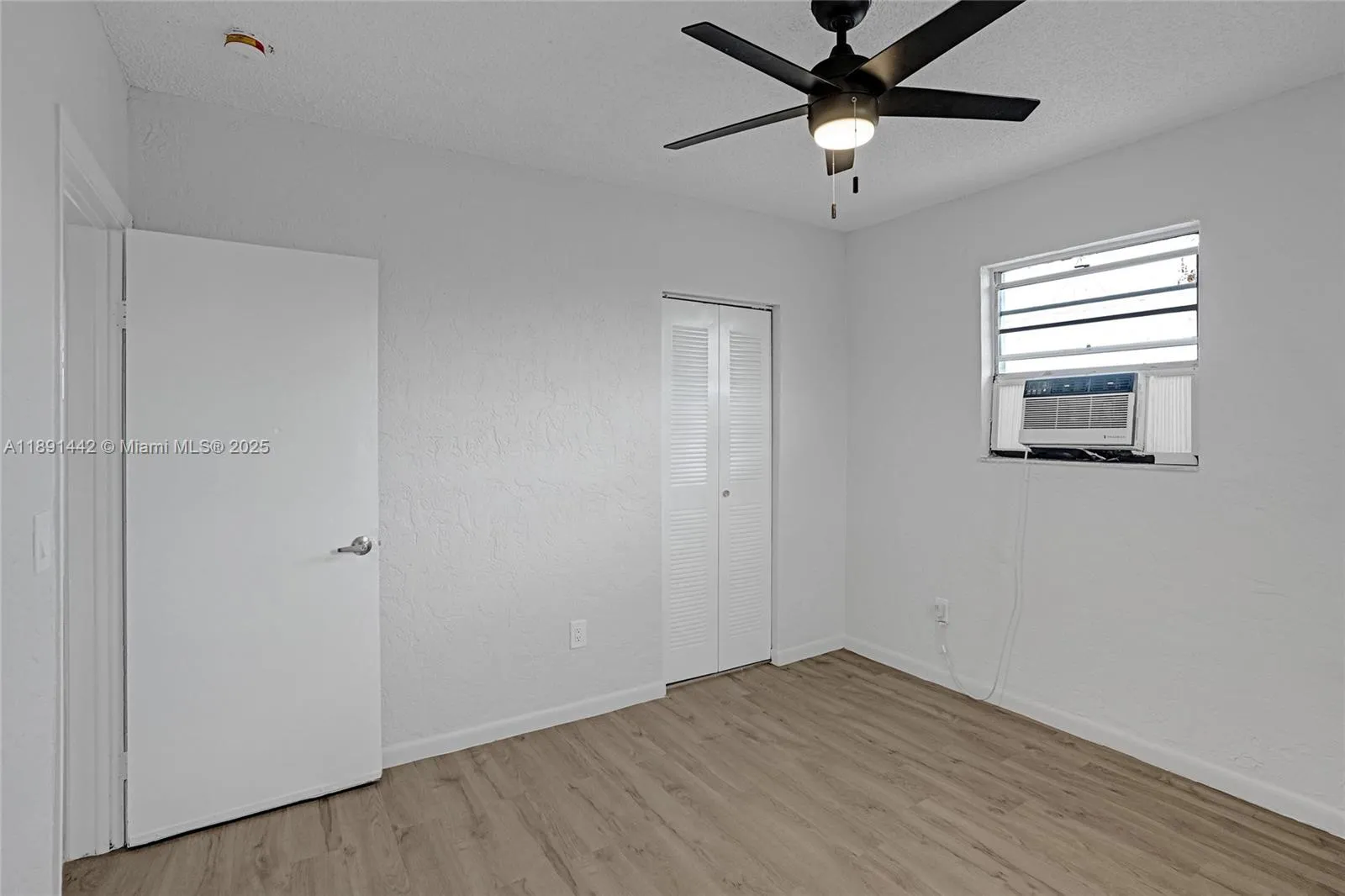 14100 Nw 24th Ct 302, Opa Locka, Florida 33054, Opa Locka, Florida 33054, 2 Bedrooms Bedrooms, ,1 BathroomBathrooms,Residential Lease,For Rent,14100 Nw 24th Ct 302, Opa Locka, Florida 33054,A11891442