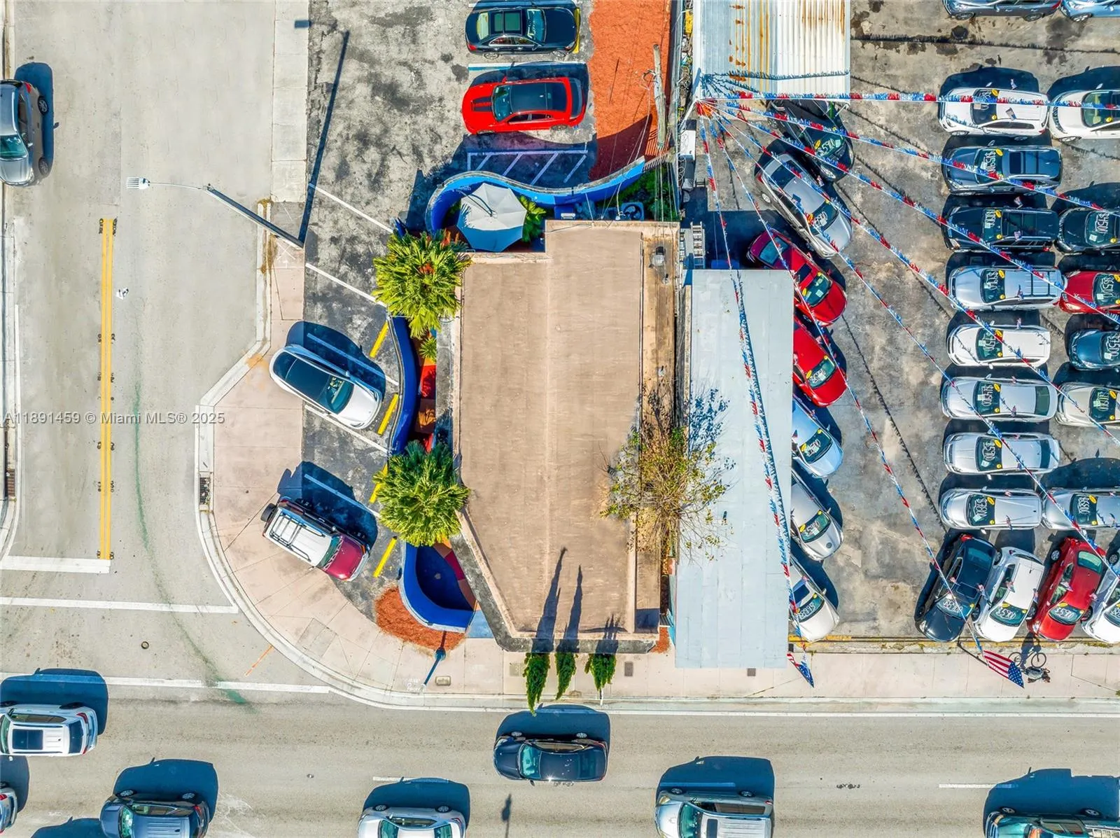 2945 Sw 8th St, Miami, Florida 33135, Miami, Florida 33135, ,Commercial Lease,For Rent,2945 Sw 8th St, Miami, Florida 33135,A11891459