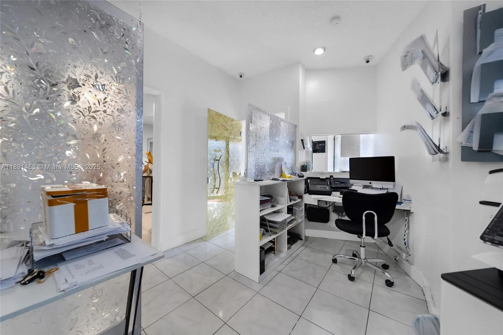 2945 Sw 8th St, Miami, Florida 33135, Miami, Florida 33135, ,Commercial Lease,For Rent,2945 Sw 8th St, Miami, Florida 33135,A11891459