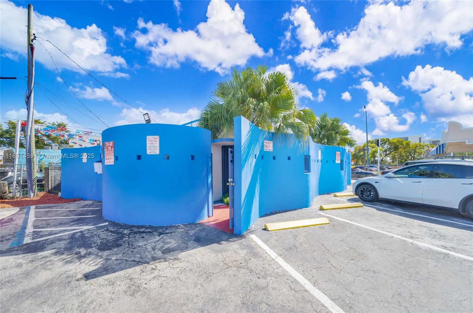 2945 Sw 8th St, Miami, Florida 33135, Miami, Florida 33135, ,Commercial Lease,For Rent,2945 Sw 8th St, Miami, Florida 33135,A11891459