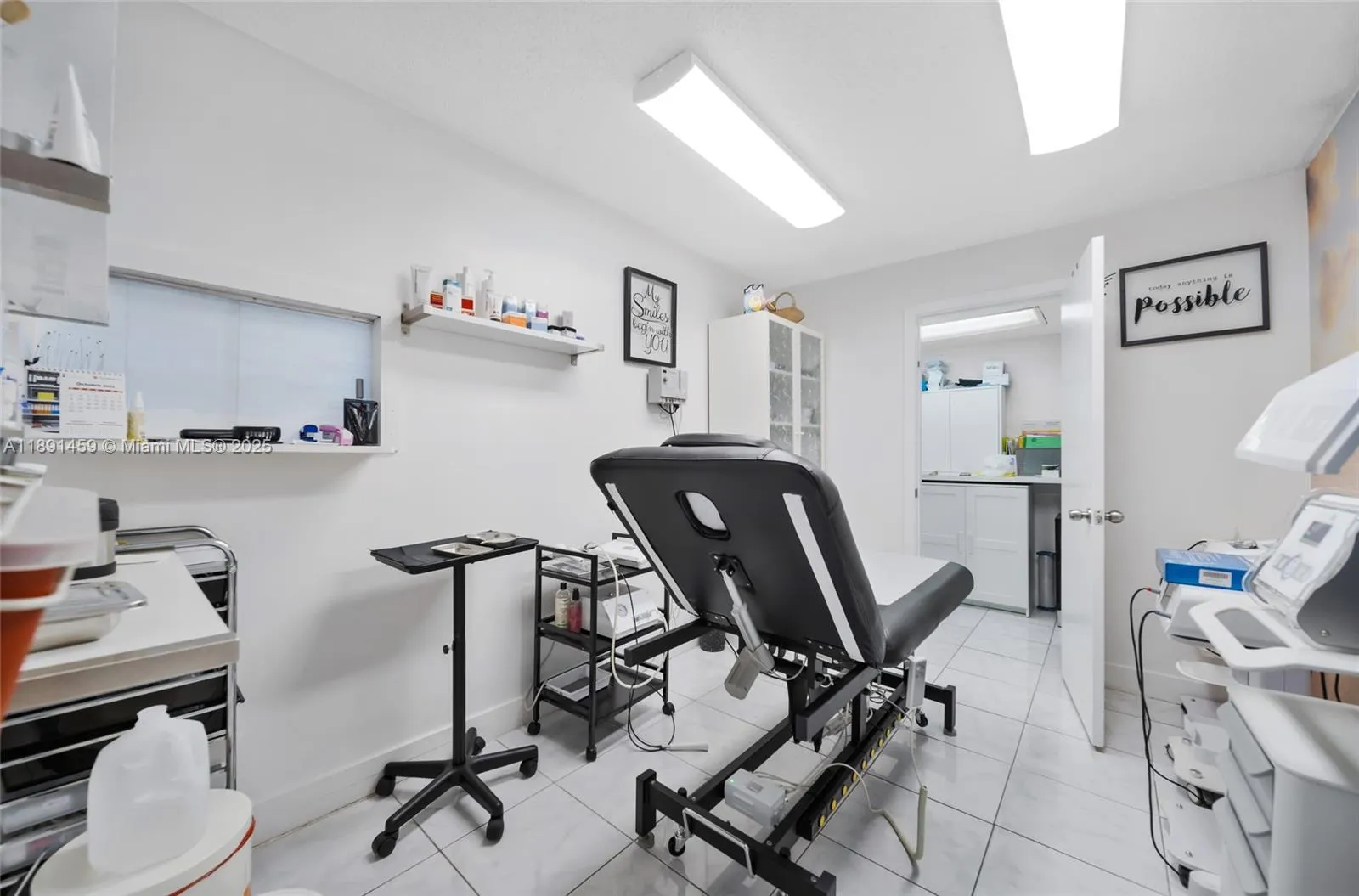 2945 Sw 8th St, Miami, Florida 33135, Miami, Florida 33135, ,Commercial Lease,For Rent,2945 Sw 8th St, Miami, Florida 33135,A11891459