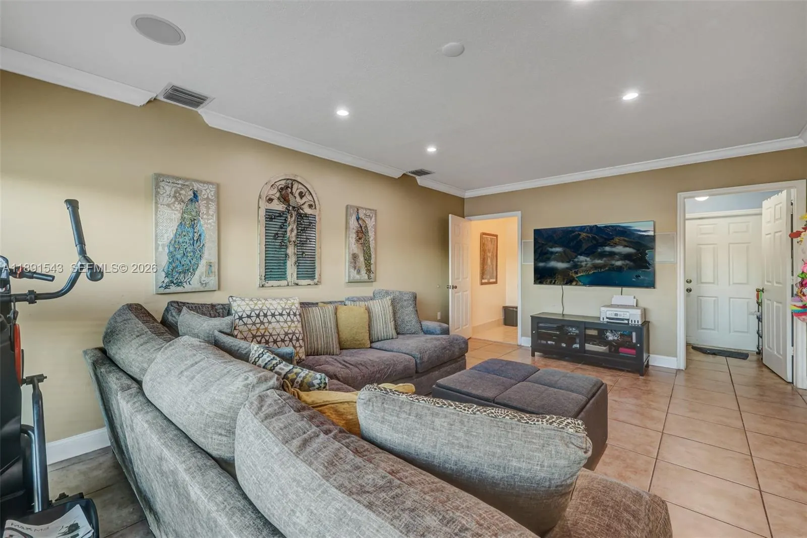 21071 Sw 88th Ct, Cutler Bay, Florida 33189, Cutler Bay, Florida 33189, 3 Bedrooms Bedrooms, 8 Rooms Rooms,2 BathroomsBathrooms,Residential,For Sale,21071 Sw 88th Ct, Cutler Bay, Florida 33189,A11891543