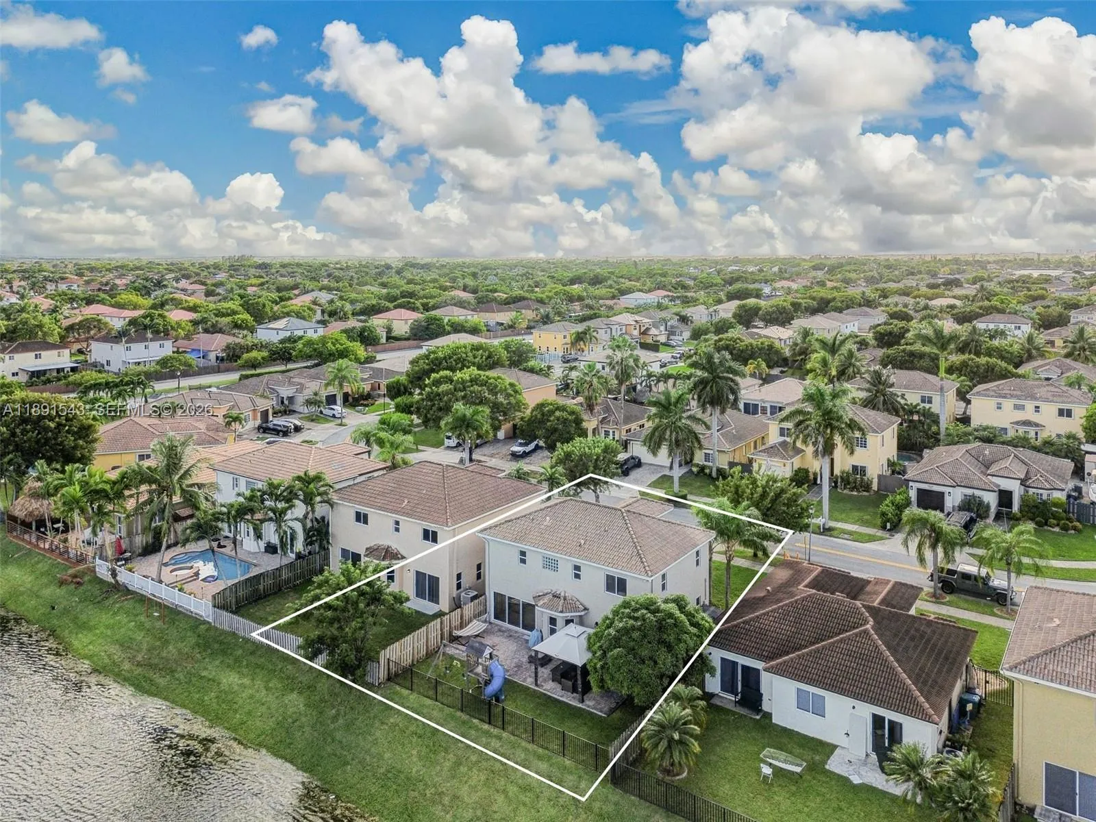 21071 Sw 88th Ct, Cutler Bay, Florida 33189, Cutler Bay, Florida 33189, 3 Bedrooms Bedrooms, 8 Rooms Rooms,2 BathroomsBathrooms,Residential,For Sale,21071 Sw 88th Ct, Cutler Bay, Florida 33189,A11891543