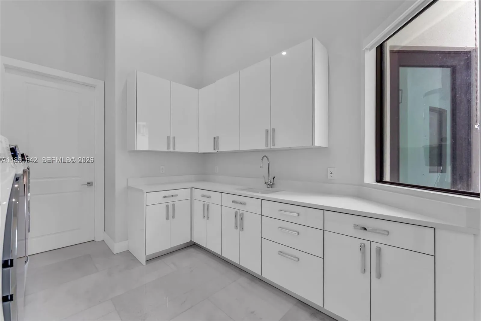 12175 Sw 45th St, Miami, Florida 33175, Miami, Florida 33175, 8 Bedrooms Bedrooms, ,8 BathroomsBathrooms,Residential,For Sale,12175 Sw 45th St, Miami, Florida 33175,A11891642