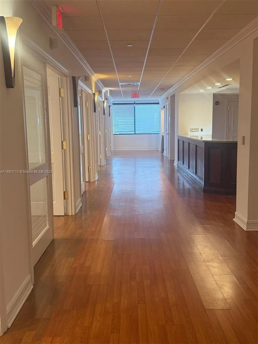Miami Beach, Florida 33140, ,Commercial Lease,For Rent,A11891711