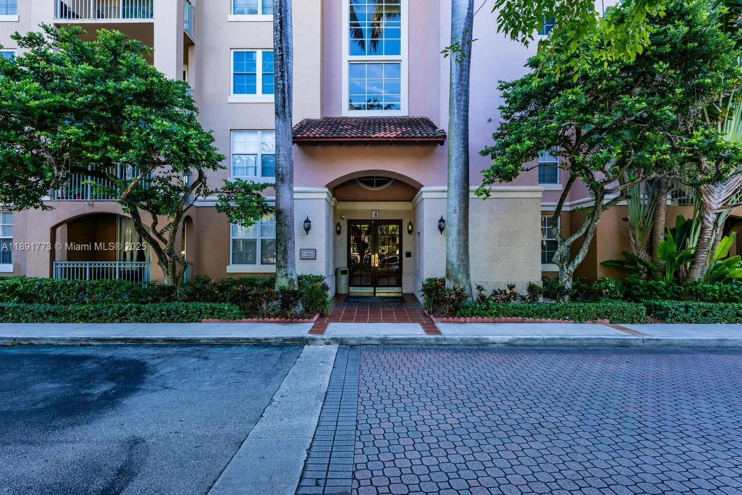19801 E Country Club Dr 4501, Aventura, Florida 33, Aventura, Florida 33180, 2 Bedrooms Bedrooms, ,2 BathroomsBathrooms,Residential,For Sale,19801 E Country Club Dr 4501, Aventura, Florida 33,A11891773