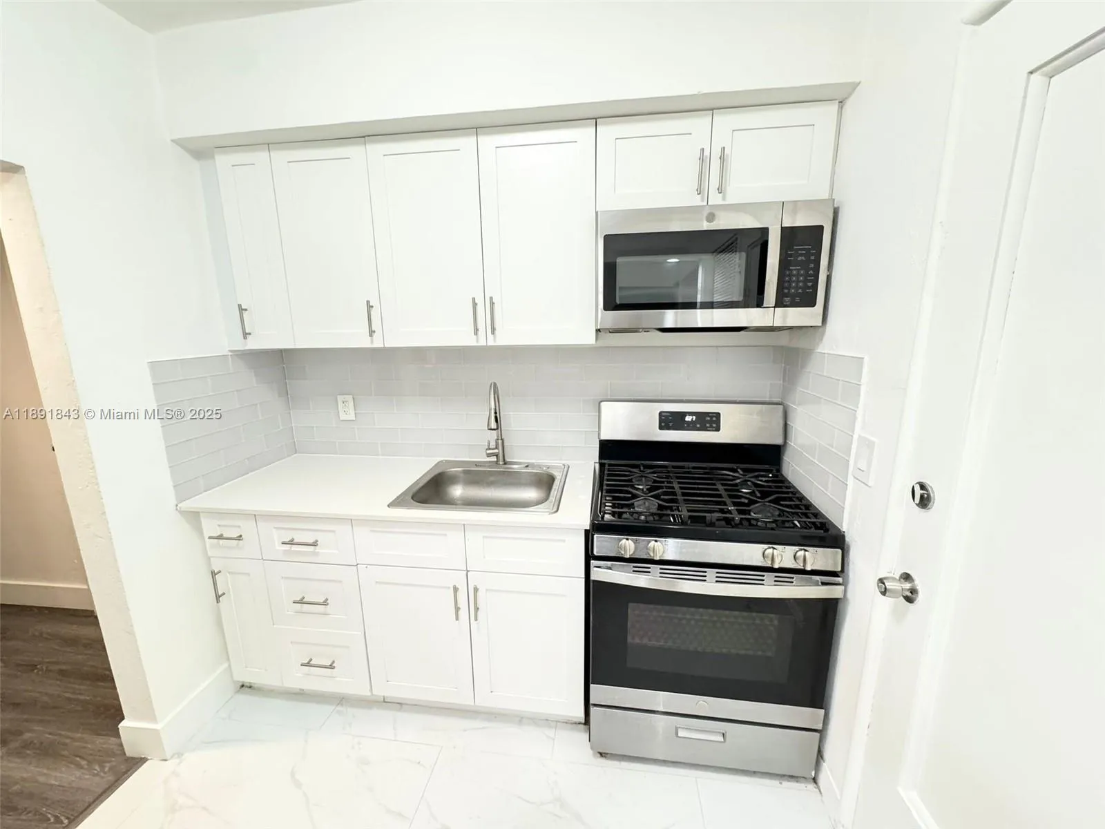 7435 Byron Ave, Miami Beach, Florida 33141, Miami Beach, Florida 33141, ,Commercial Sale,For Sale,7435 Byron Ave, Miami Beach, Florida 33141,A11891843