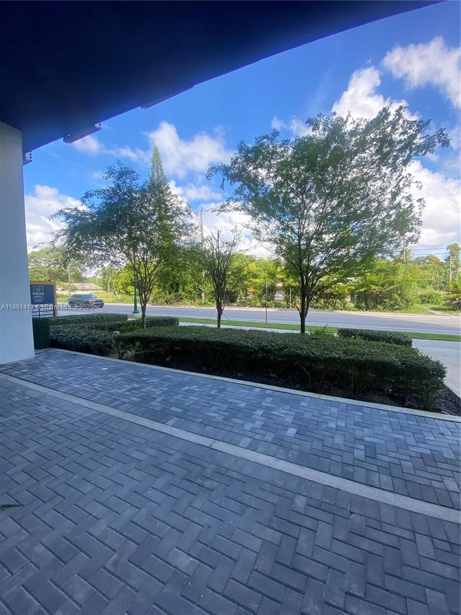 2820 Ne 214th St 1, Aventura, Florida 33180, Aventura, Florida 33180, ,Commercial Lease,For Rent,2820 Ne 214th St 1, Aventura, Florida 33180,A11891413