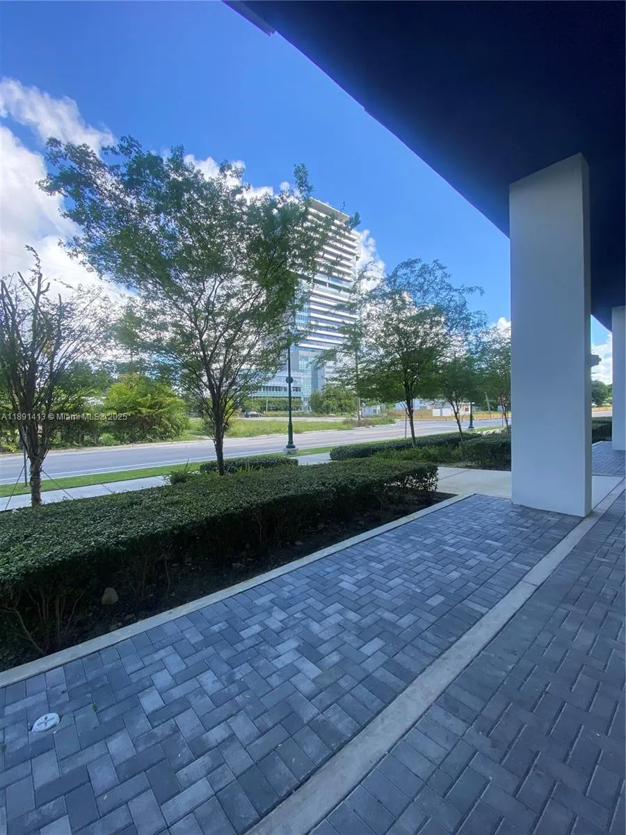 2820 Ne 214th St 1, Aventura, Florida 33180, Aventura, Florida 33180, ,Commercial Lease,For Rent,2820 Ne 214th St 1, Aventura, Florida 33180,A11891413