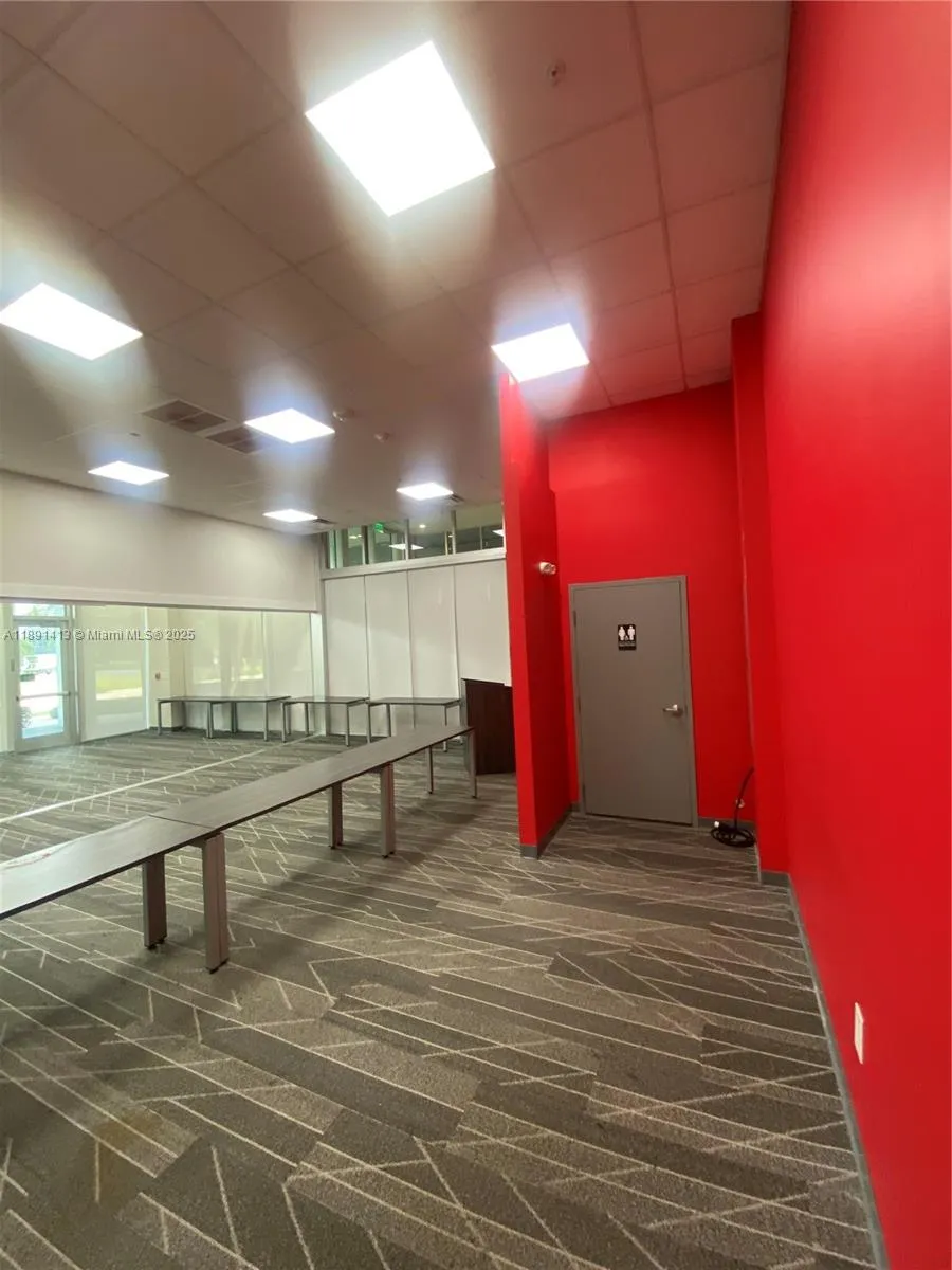 2820 Ne 214th St 1, Aventura, Florida 33180, Aventura, Florida 33180, ,Commercial Lease,For Rent,2820 Ne 214th St 1, Aventura, Florida 33180,A11891413