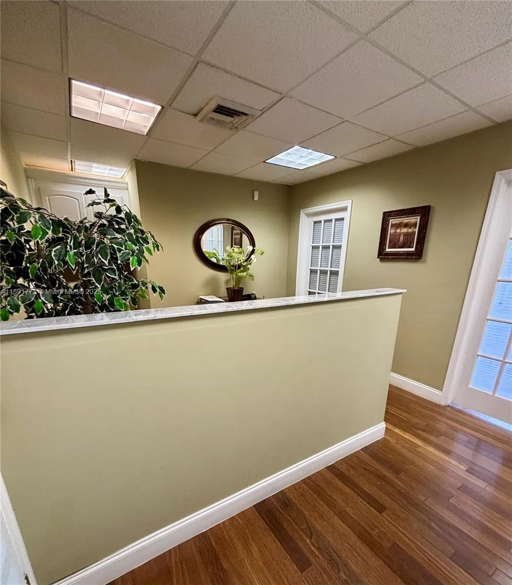 717 Ponce De Leon Blvd 328, Coral Gables, Florida, Coral Gables, Florida 33134, ,Commercial Sale,For Sale,717 Ponce De Leon Blvd 328, Coral Gables, Florida ,A11891772