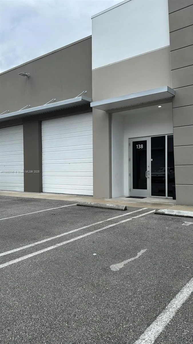 10890 Nw 17th St 138, Sweetwater, Florida 33172, Sweetwater, Florida 33172, ,Commercial Sale,For Sale,10890 Nw 17th St 138, Sweetwater, Florida 33172,A11892096