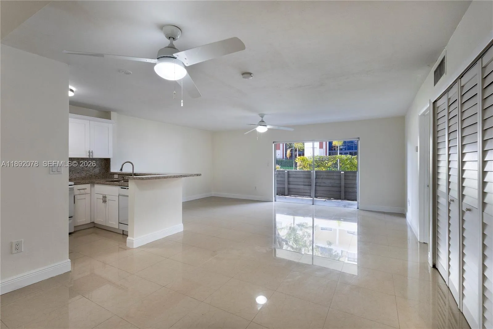 8305 Sw 72nd Ave 102a, Miami, Florida 33143, Miami, Florida 33143, 1 Bedroom Bedrooms, ,1 BathroomBathrooms,Residential Lease,For Rent,8305 Sw 72nd Ave 102a, Miami, Florida 33143,A11892078