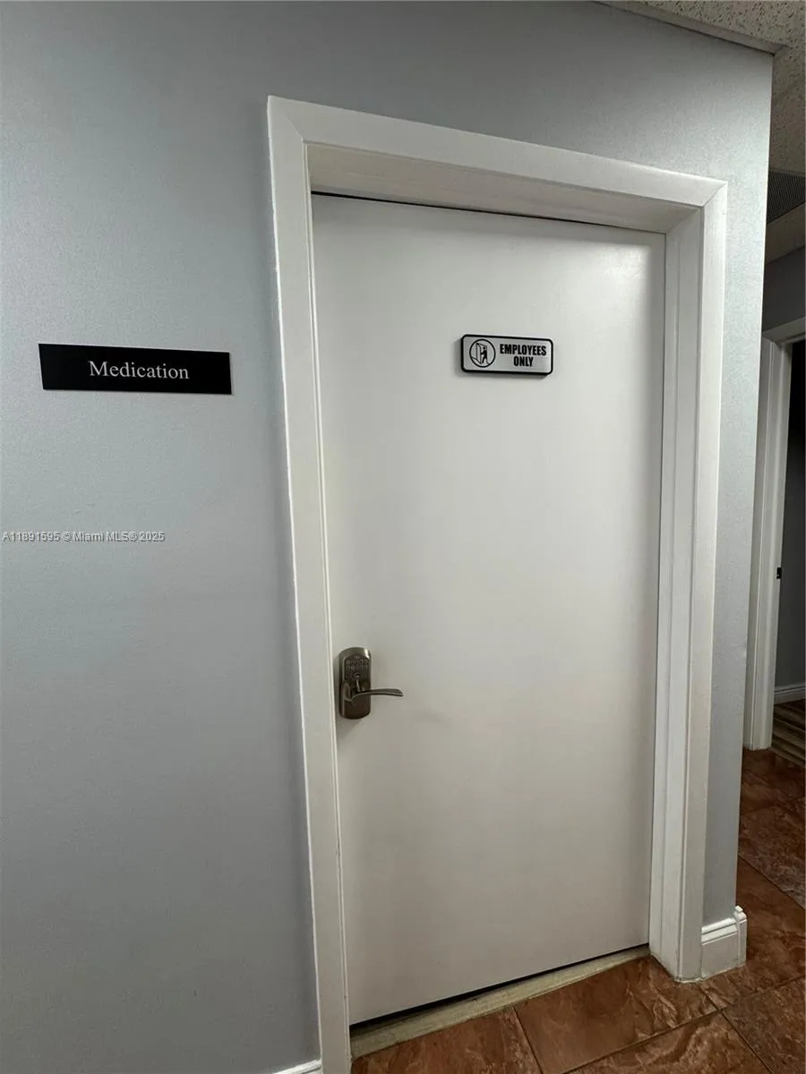 9000 Sw 152nd St, Palmetto Bay, Florida 33157, Palmetto Bay, Florida 33157, ,Commercial Sale,For Sale,9000 Sw 152nd St, Palmetto Bay, Florida 33157,A11891595