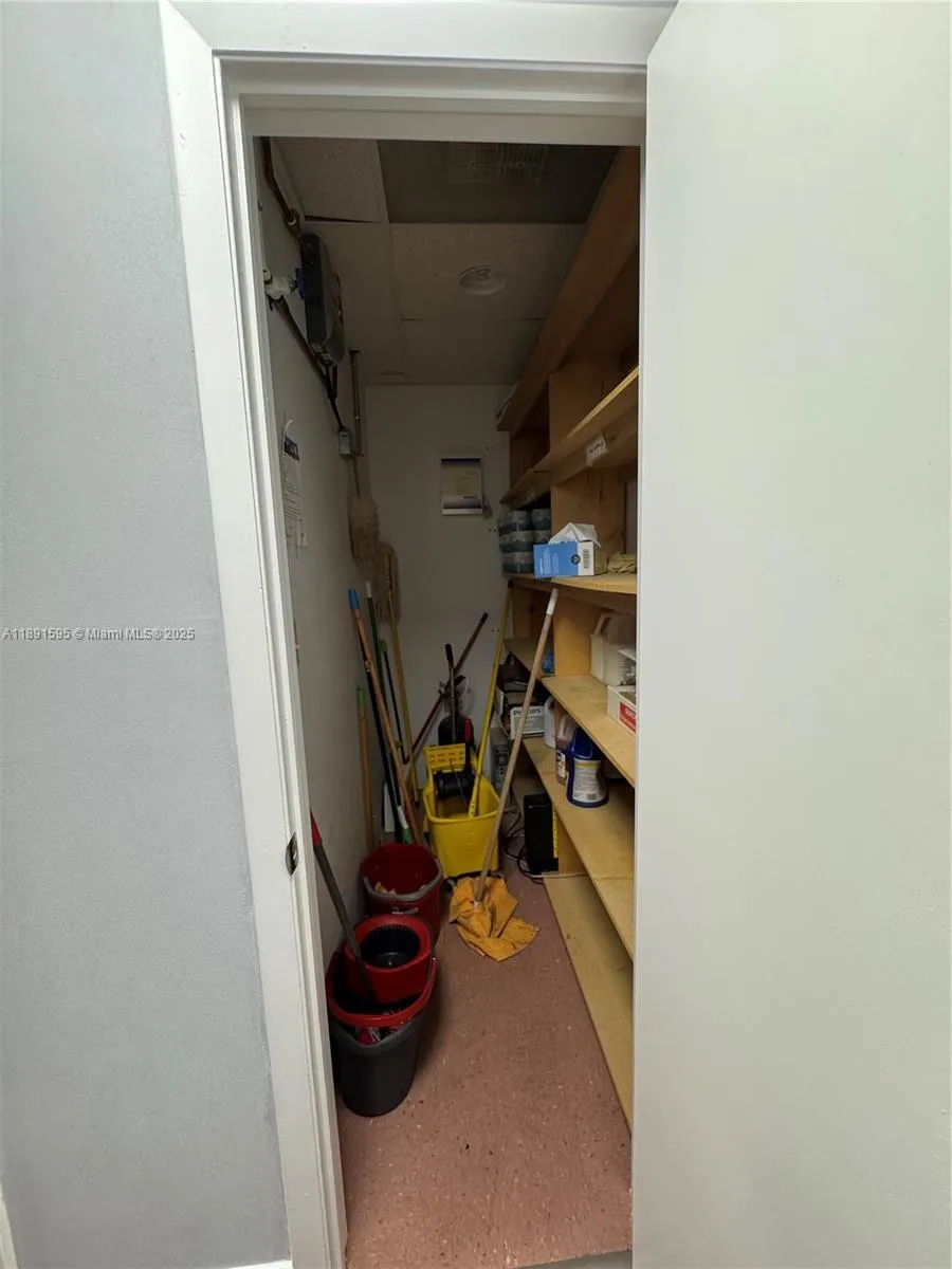 9000 Sw 152nd St, Palmetto Bay, Florida 33157, Palmetto Bay, Florida 33157, ,Commercial Sale,For Sale,9000 Sw 152nd St, Palmetto Bay, Florida 33157,A11891595