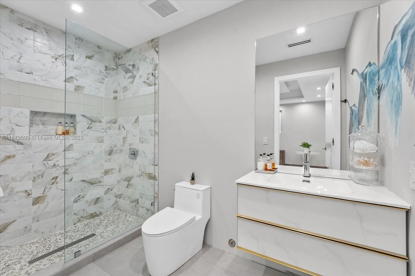 280 Ne 156th St, Miami, Florida 33162, Miami, Florida 33162, 6 Bedrooms Bedrooms, ,5 BathroomsBathrooms,Residential Lease,For Rent,280 Ne 156th St, Miami, Florida 33162,A11879599