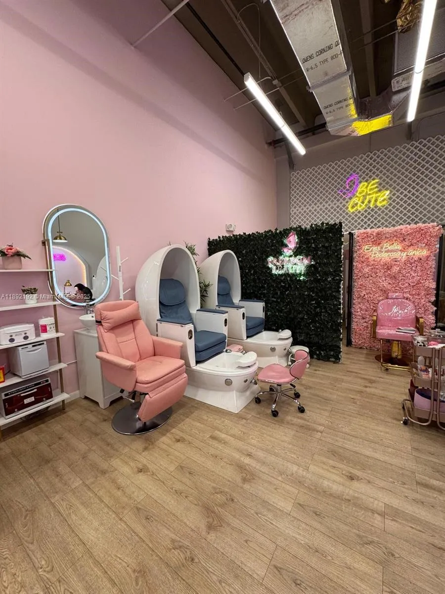 10890 Nw 17th St 123, Sweetwater, Florida 33172, Sweetwater, Florida 33172, ,Commercial Sale,For Sale,10890 Nw 17th St 123, Sweetwater, Florida 33172,A11892192