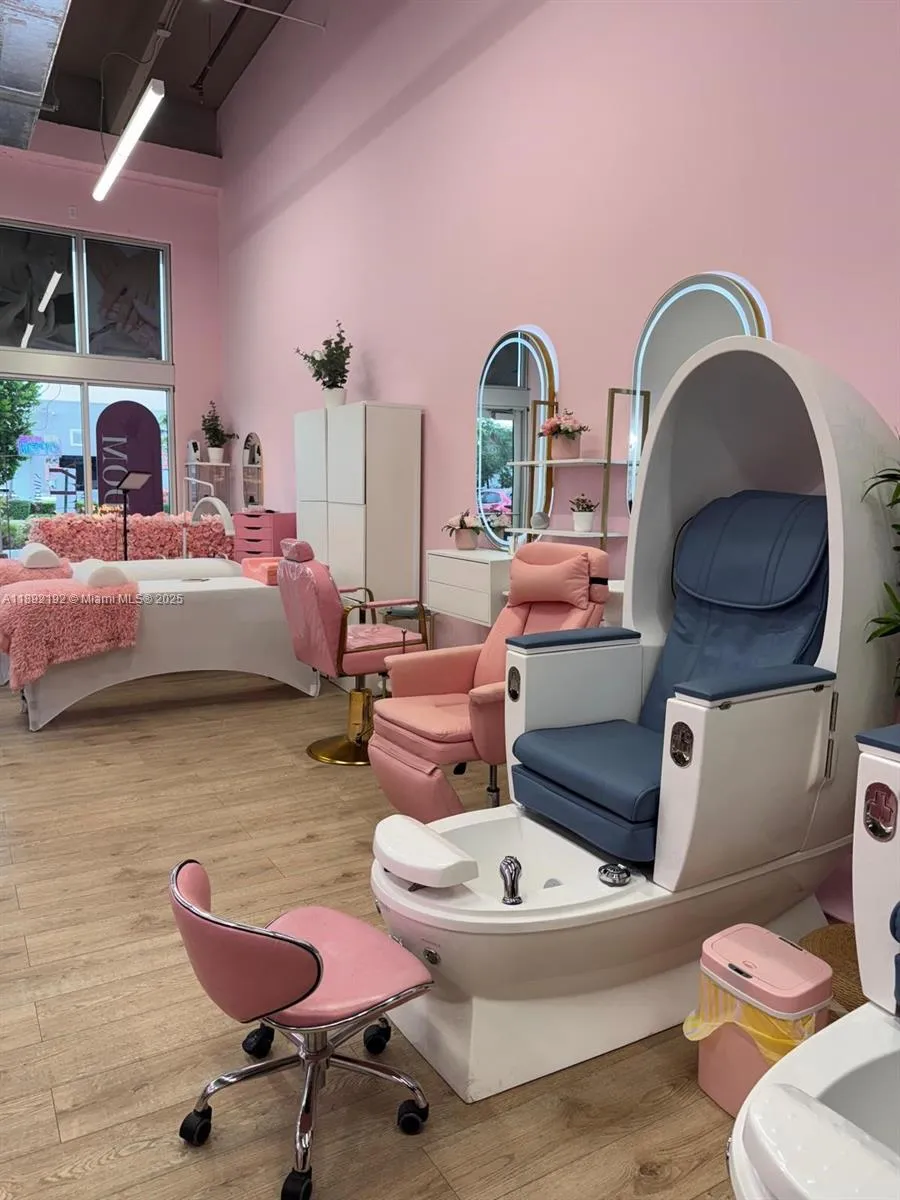 10890 Nw 17th St 123, Sweetwater, Florida 33172, Sweetwater, Florida 33172, ,Commercial Sale,For Sale,10890 Nw 17th St 123, Sweetwater, Florida 33172,A11892192