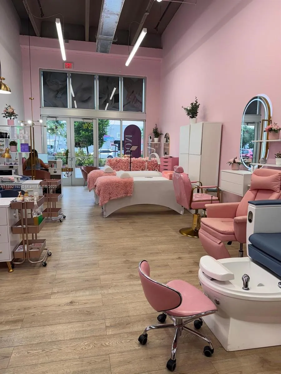 10890 Nw 17th St 123, Sweetwater, Florida 33172, Sweetwater, Florida 33172, ,Commercial Sale,For Sale,10890 Nw 17th St 123, Sweetwater, Florida 33172,A11892192