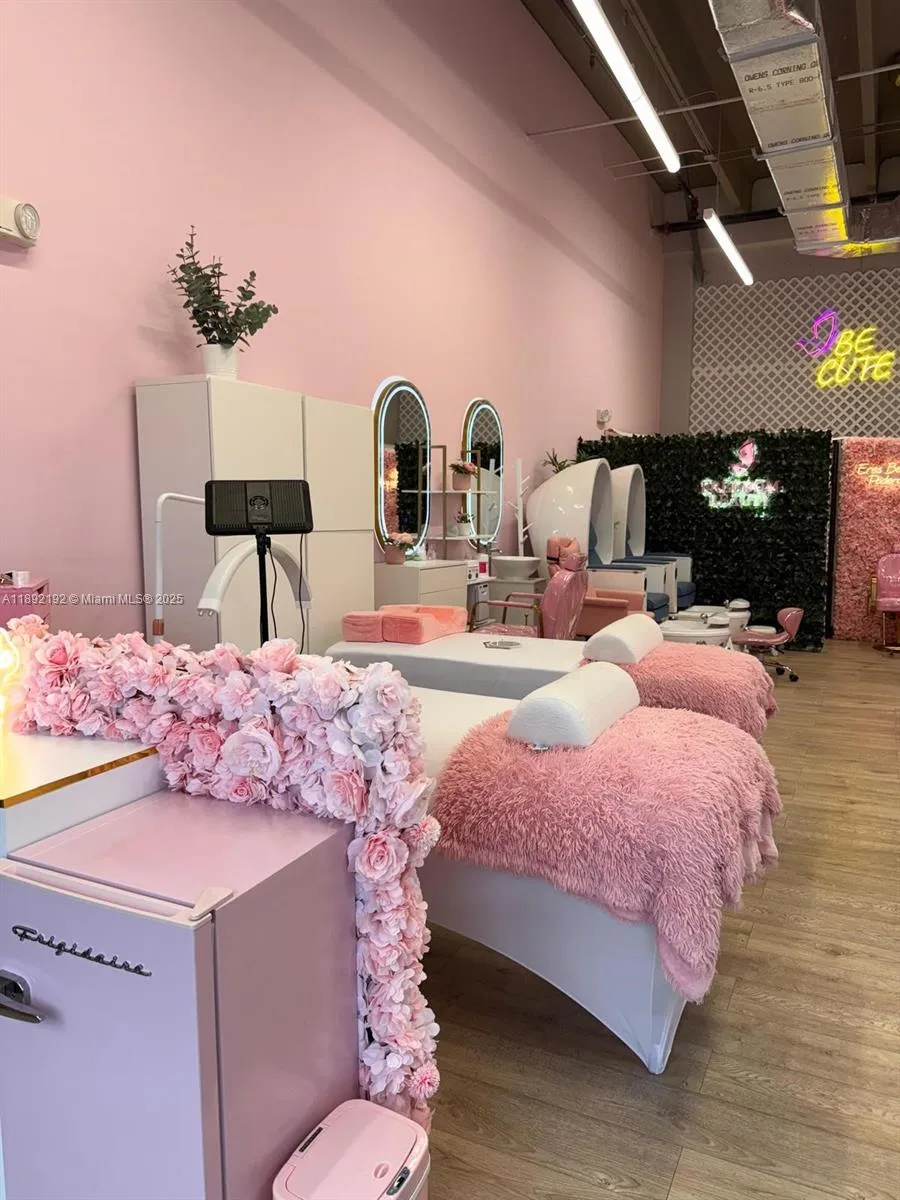 10890 Nw 17th St 123, Sweetwater, Florida 33172, Sweetwater, Florida 33172, ,Commercial Sale,For Sale,10890 Nw 17th St 123, Sweetwater, Florida 33172,A11892192